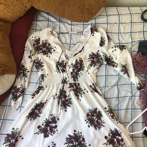 Baileyblue ivory dress